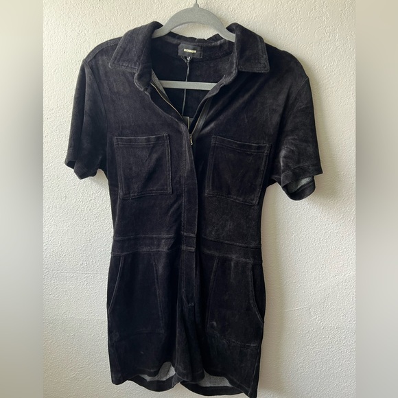 MONROW black velour romper size S new with tags MSRP $175 - Picture 14 of 16